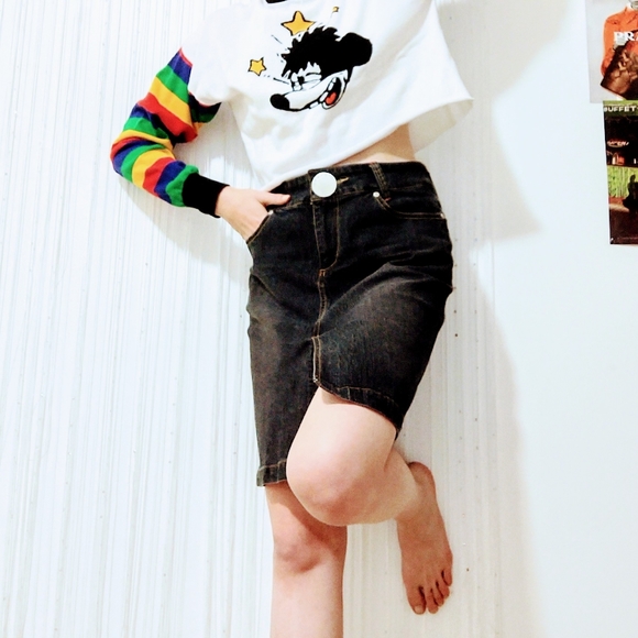 Vintage 80s / 90s Denim Mini Skirt - Picture 3 of 11